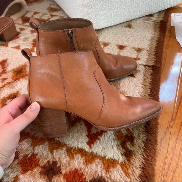 Madewell The Brenner Boot in Brown Leather SZ 8 | Leather Booties - Picture 7 of 14